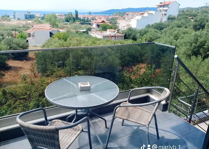 Deja Vu Apartments